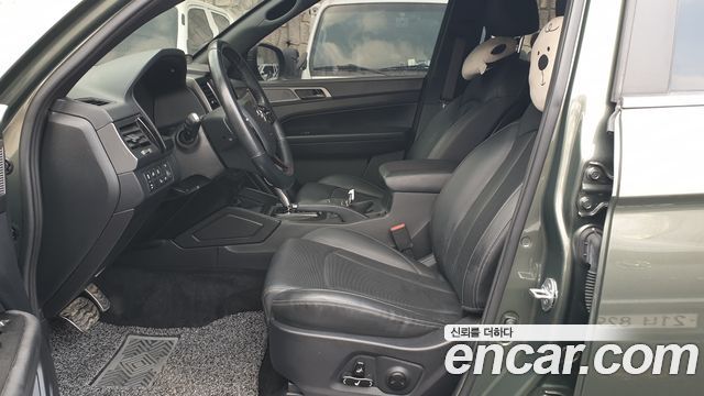 KG Mobility (SsangYong) Rexton Sports Khan Diesel 2.2 4WD Noblesse 2021 — фото 8