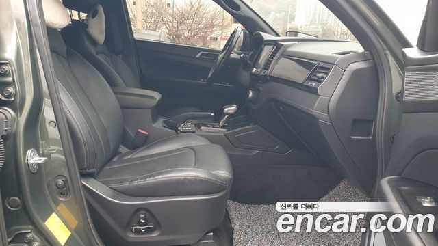 KG Mobility (SsangYong) Rexton Sports Khan Diesel 2.2 4WD Noblesse 2021 — фото 10