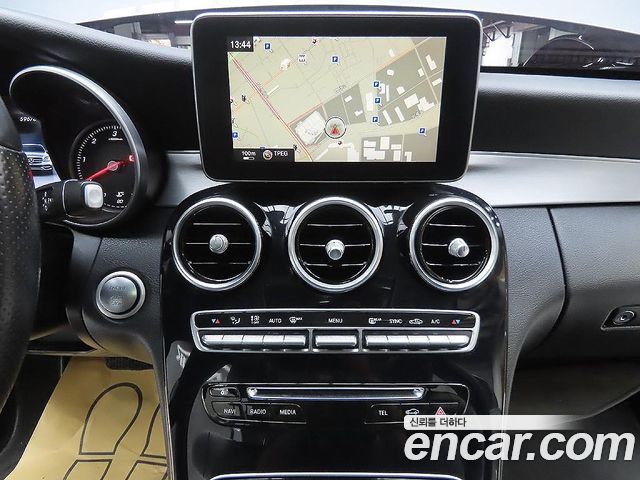 Mercedes-Benz C-Class (W205) C220 d 4MATIC 2016 — фото 9