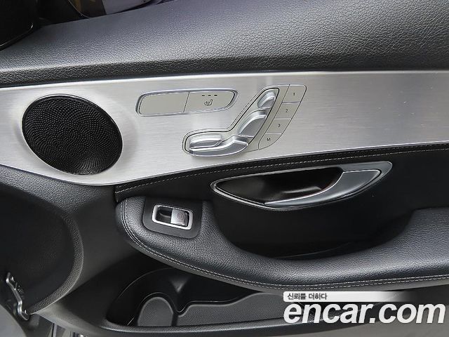 Mercedes-Benz C-Class (W205) C220 d 4MATIC 2016 — фото 16