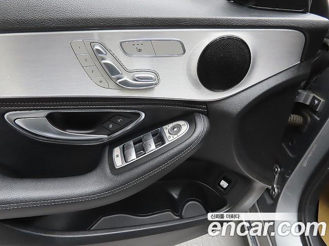 Mercedes-Benz C-Class (W205) C220 d 4MATIC 2016 — фото 17