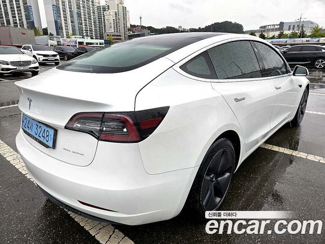 Tesla Model 3 Long Range AWD 2020 — фото 7