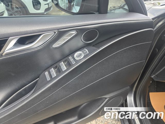 Genesis G80 (RG3) Gasoline 2.5 Turbo AWD 2021 — фото 20