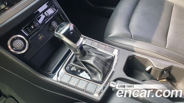 KG Mobility (SsangYong) Beautiful Korando Diesel 1.6 2WD Delight Plus 2019 — фото 17