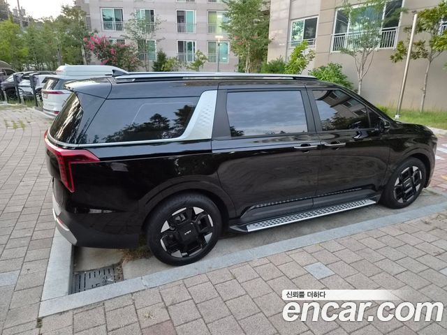 Kia Carnival (IV) HEV 9 seater Prestige 2025 — фото 2