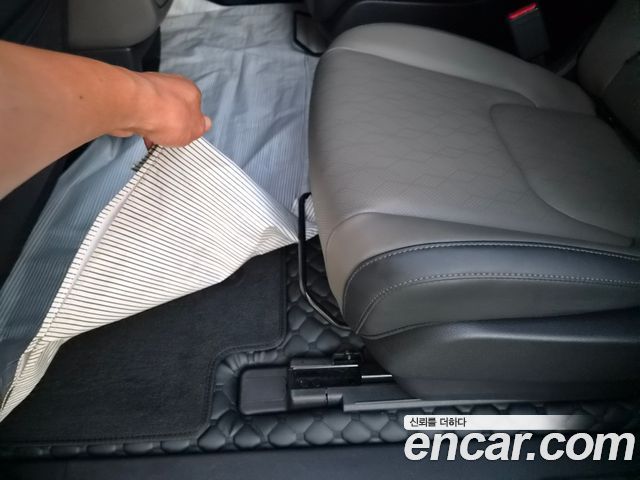 Kia Carnival (IV) HEV 9 seater Prestige 2025 — фото 6