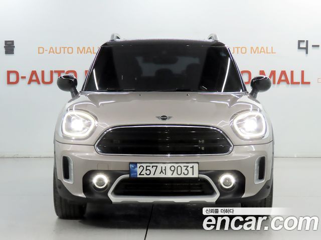 MINI Cooper Countryman Classic Plus Launch Pack 2nd Gen 2023 — фото 3