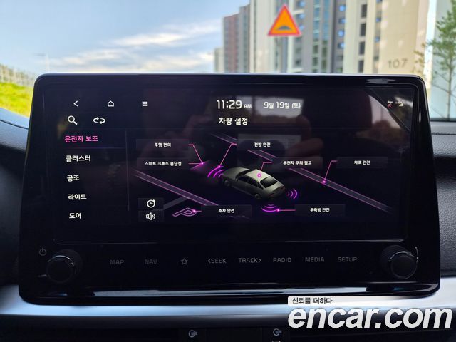 Kia K3 (II) 1.6 Prestige 2024 — фото 22