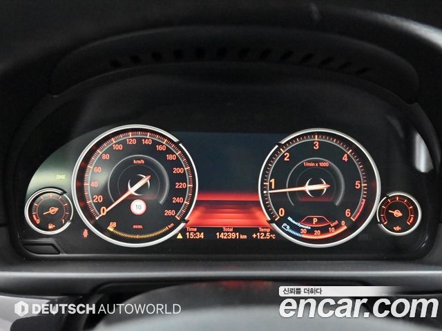 BMW 5 Series (F10) 520d 2014 — фото 8