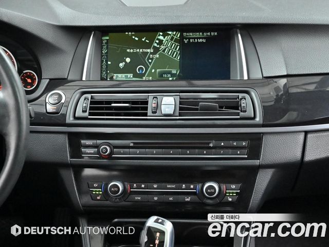 BMW 5 Series (F10) 520d 2014 — фото 18