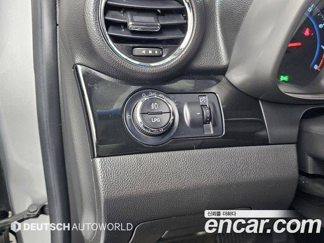 Chevrolet Orlando LPG LT Premium 2012 — фото 20