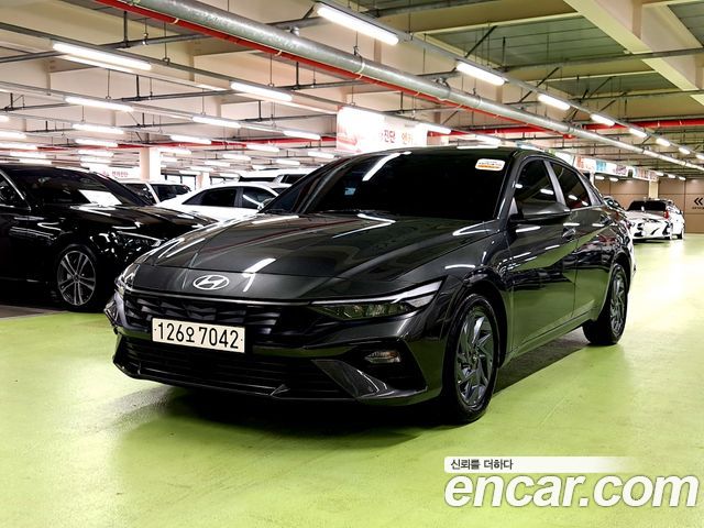 Hyundai Avante (CN7) 1.6 Modern