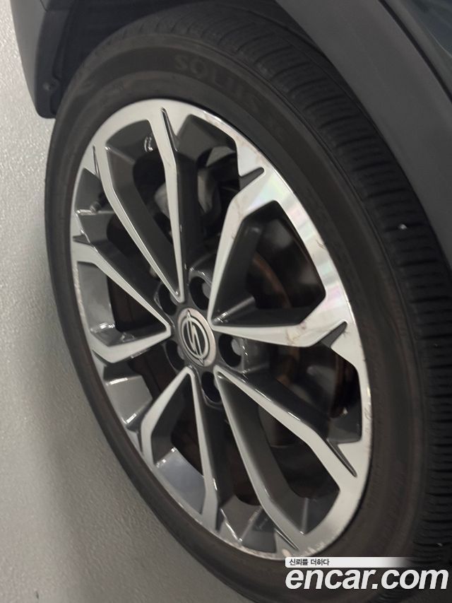 KG Mobility (SsangYong) Tivoli LX 2WD DLX 2017 — фото 6