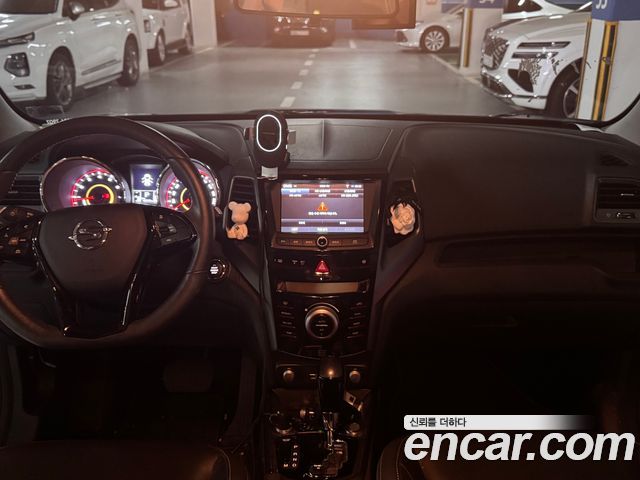 KG Mobility (SsangYong) Tivoli LX 2WD DLX 2017 — фото 7
