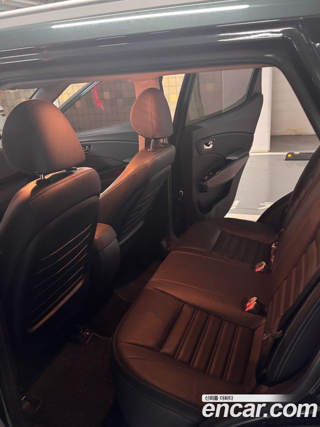 KG Mobility (SsangYong) Tivoli LX 2WD DLX 2017 — фото 10