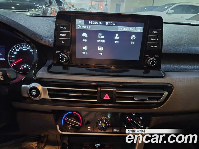 Kia Seltos Gasoline 1.6 Turbo 2WD Trendy 2020 — фото 10
