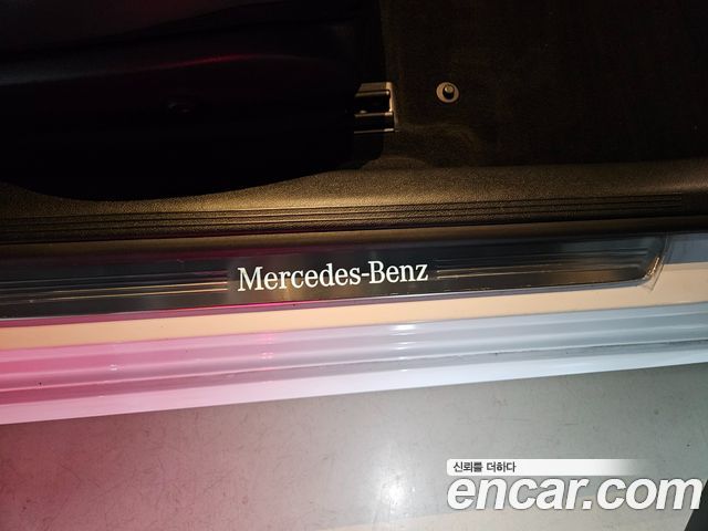 Mercedes-Benz E-Class (W213) E220d Cabriolet 2018 — фото 22