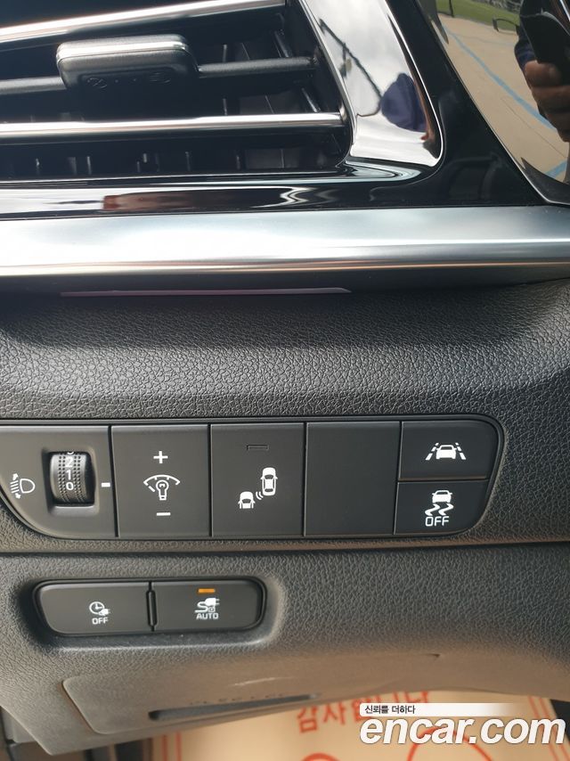 Kia Niro EV Noblesse 2022 — фото 8