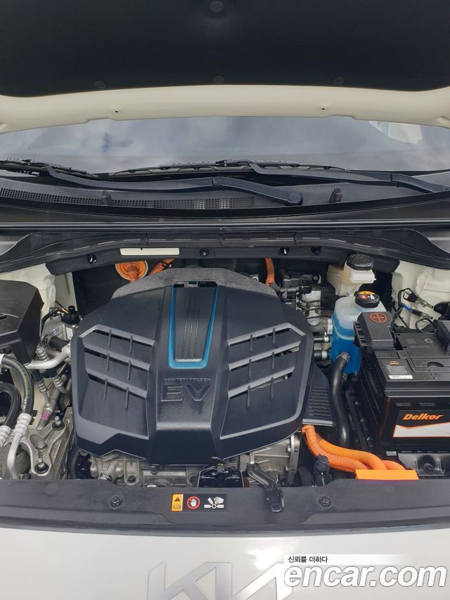 Kia Niro EV Noblesse 2022 — фото 23