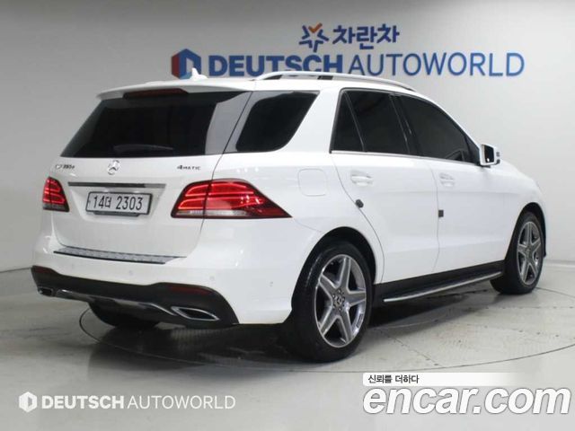 Mercedes-Benz GLE-Class (W166) GLE350 d 4MATIC Premium 2018 — фото 3