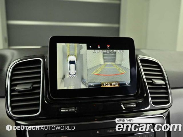 Mercedes-Benz GLE-Class (W166) GLE350 d 4MATIC Premium 2018 — фото 19