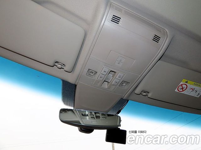 Volkswagen Tiguan Allspace 2.0 TSI Prestige 2023 — фото 17