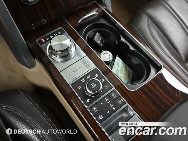 Land Rover Range Rover (IV) 5.0 SC AB 2016 — фото 9