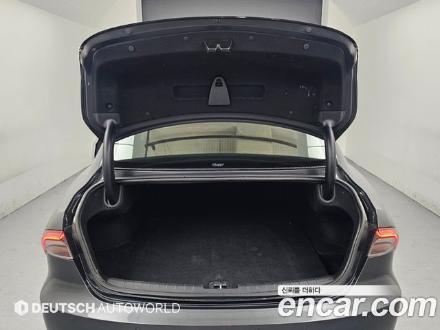 Hyundai Grandeur (IG) 3.0 LPi Rent Car Modern 2022 — фото 20