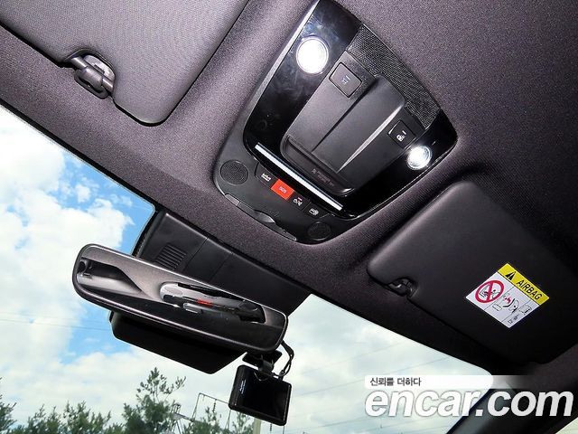 Kia Sportage (V) Gasoline 1.6 Turbo 2WD Signature 2023 — фото 19