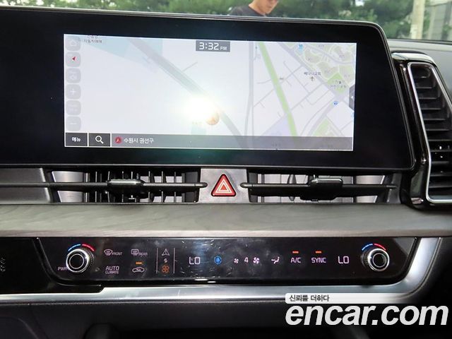 Kia Sportage (V) Gasoline 1.6 Turbo 2WD Signature 2023 — фото 20