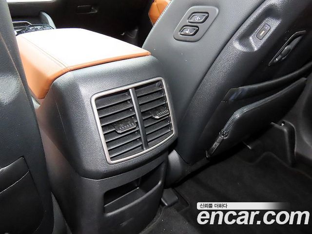 Kia Sportage (V) Gasoline 1.6 Turbo 2WD Signature 2023 — фото 23