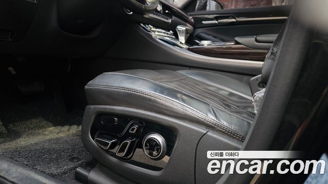 Genesis EQ900 3.3 T-GDI Luxury 2018 — фото 16