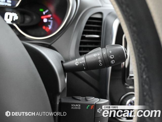 Renault Korea QM3 RE 2019 — фото 20