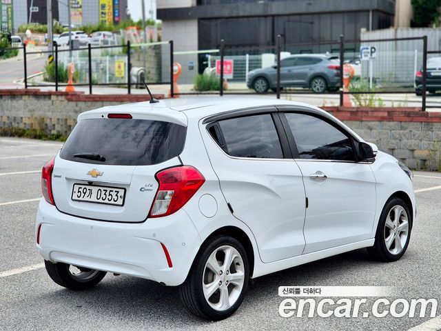 Chevrolet Next Spark LTZ 2017 — фото 4