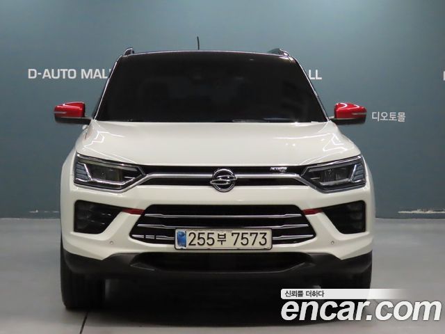 KG Mobility (SsangYong) Beautiful Korando Gasoline 1.5 4WD R-Plus 2021 — фото 2