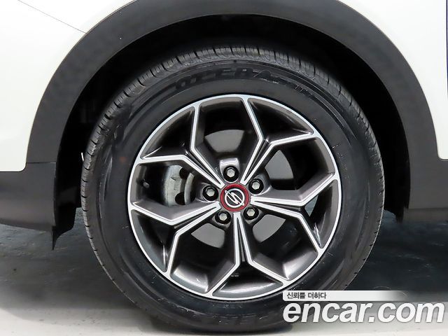 KG Mobility (SsangYong) Beautiful Korando Gasoline 1.5 4WD R-Plus 2021 — фото 24