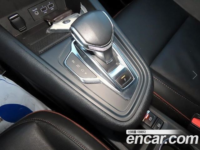 Renault Korea Captur 1.3 TCe Edition Paris 2020 — фото 10