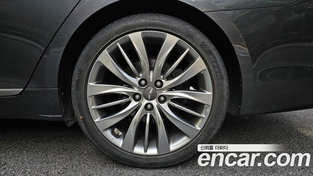 Genesis G80 3.3 GDI AWD Prestige 2018 — фото 8