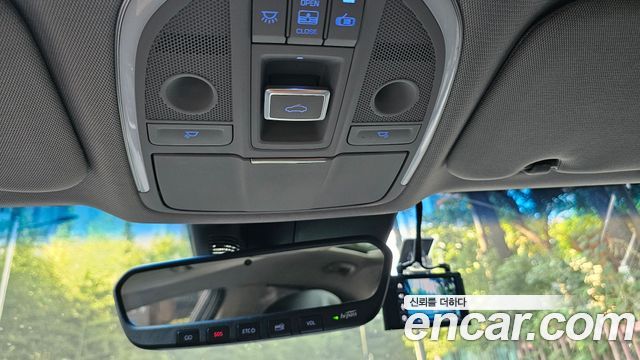 Genesis G80 3.3 GDI AWD Prestige 2018 — фото 20