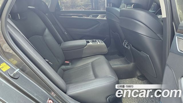 Genesis G80 3.3 GDI AWD Prestige 2018 — фото 21