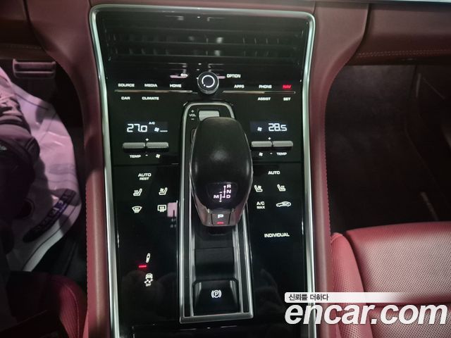 Porsche Panamera (971) 2.9 AWD E-Hybrid Platinum Edition 2023 — фото 20