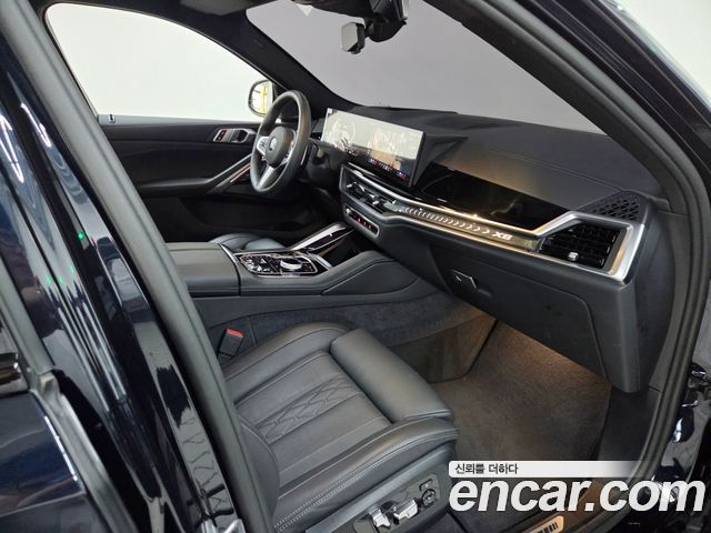 BMW X6 (G06) xDrive40i M Sport 2025 — фото 16