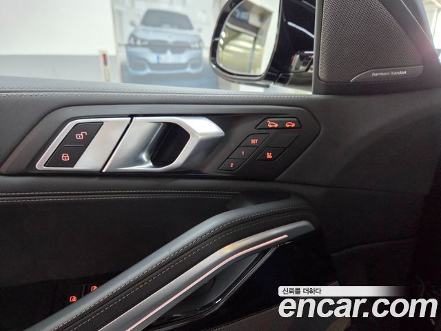 BMW X6 (G06) xDrive40i M Sport 2025 — фото 23