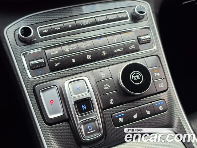 Hyundai Santa Fe Diesel 2.2 2WD Exclusive 2023 — фото 9