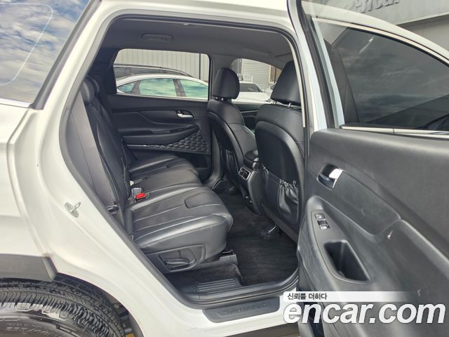 Hyundai Santa Fe Diesel 2.2 2WD Exclusive 2023 — фото 17