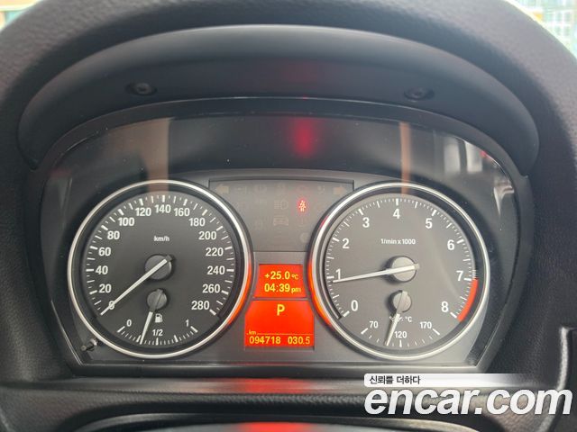 BMW 3 Series (E90) 328i convertible 2012 — фото 10
