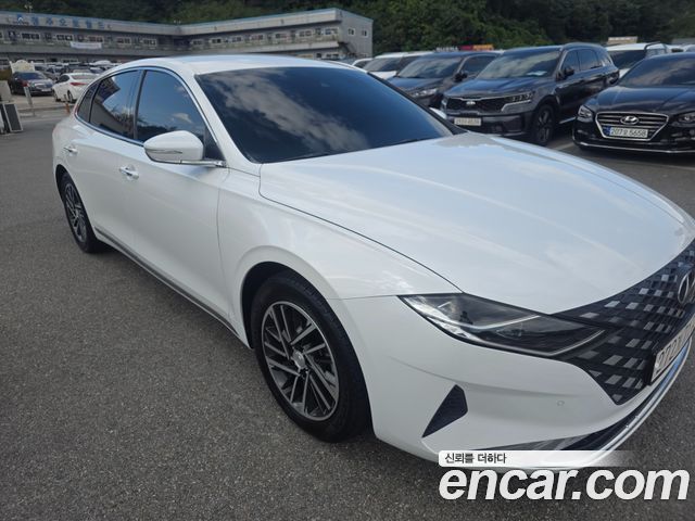 Hyundai Grandeur (IG) 3.0 LPi Rent Car Modern 2022 — фото 6