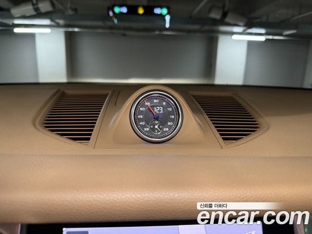 Porsche Macan 3.0 S Diesel 95B 2017 — фото 16