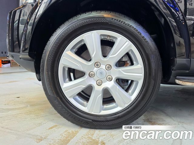 Land Rover Discovery 4 3.0 SDV6 SE 2016 — фото 5