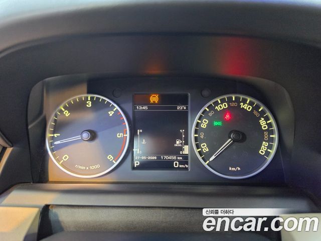 Land Rover Discovery 4 3.0 SDV6 SE 2016 — фото 8